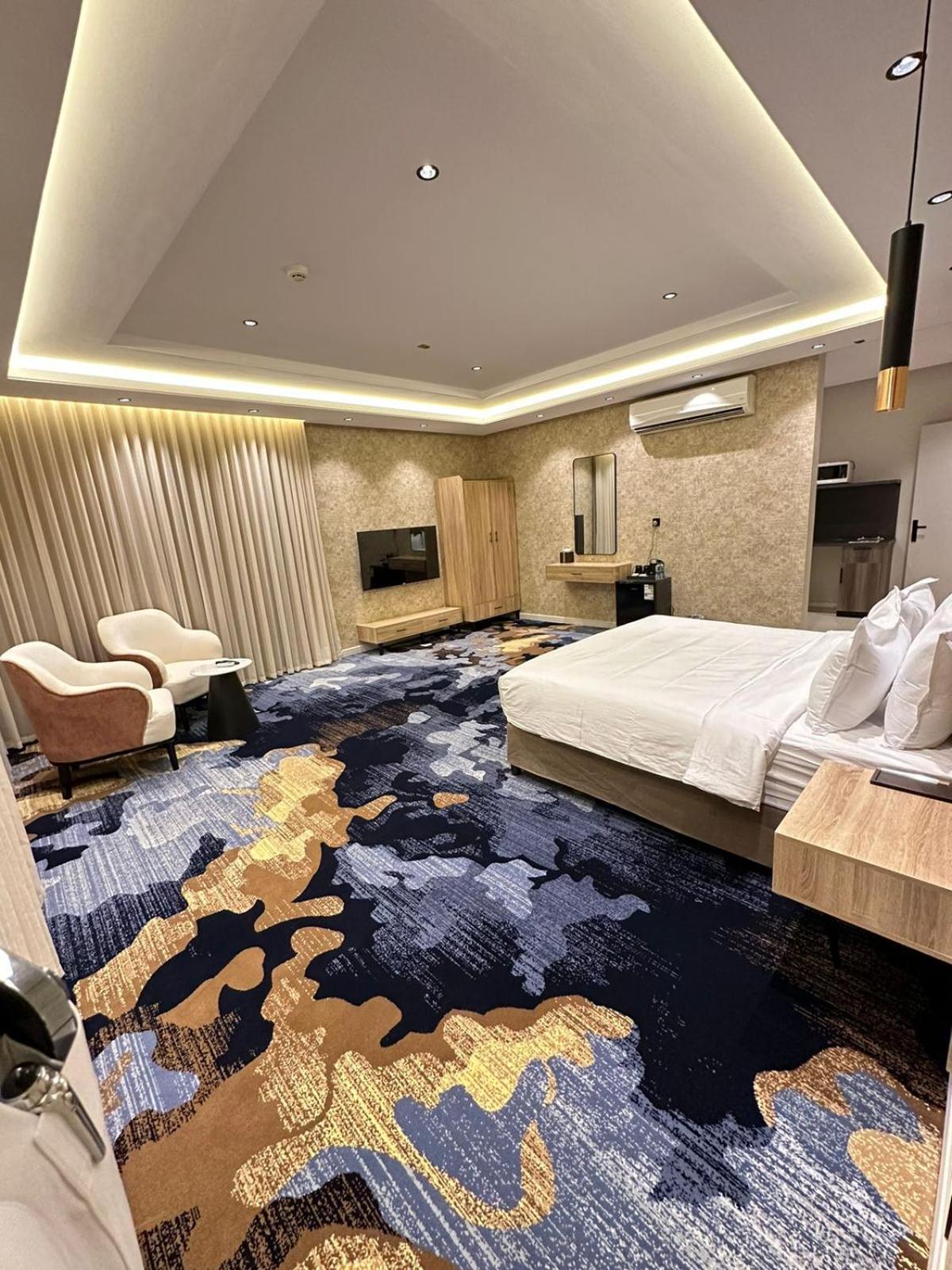 Xyz Hotel Qurtoba Рияд Екстериор снимка