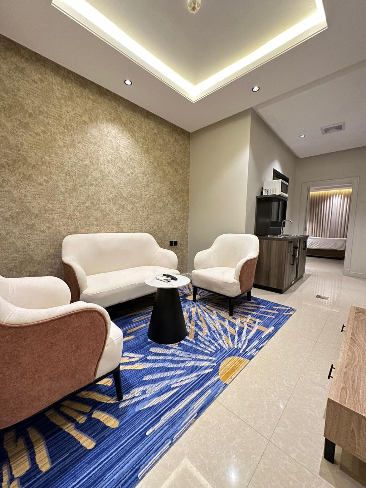Xyz Hotel Qurtoba Рияд Екстериор снимка
