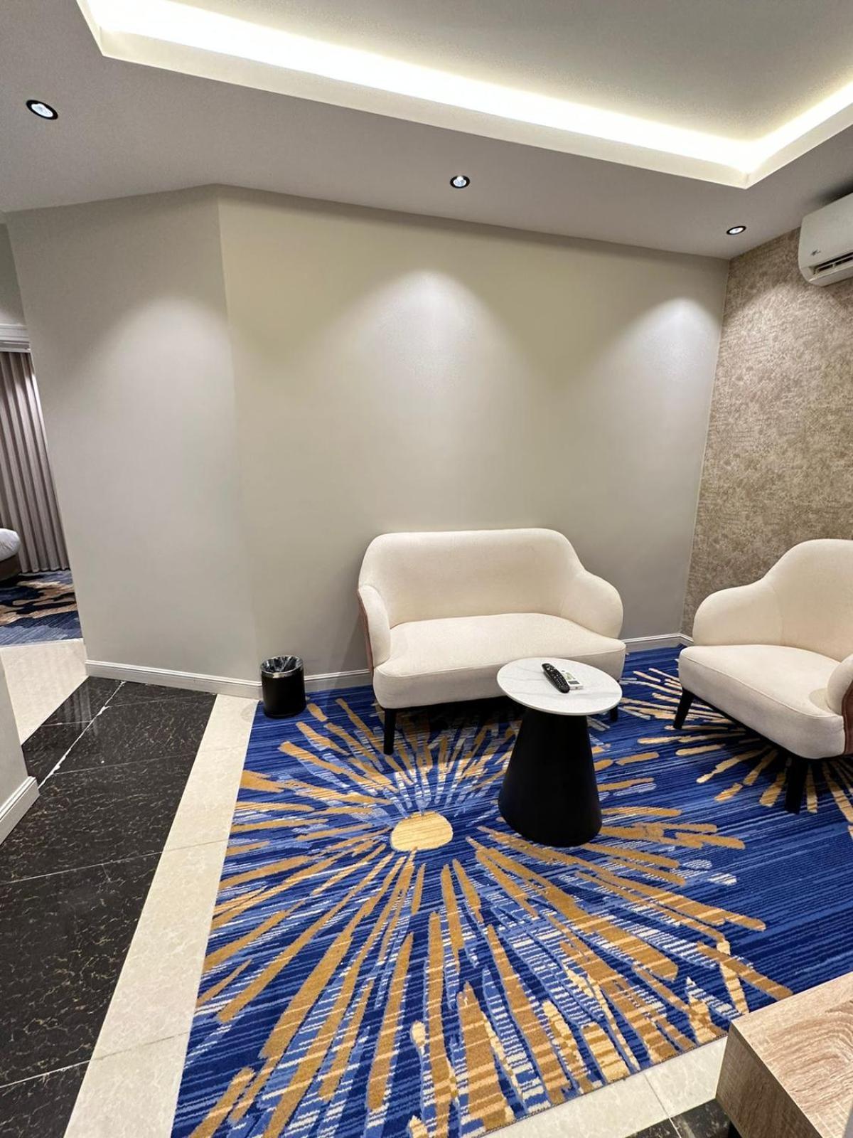 Xyz Hotel Qurtoba Рияд Екстериор снимка